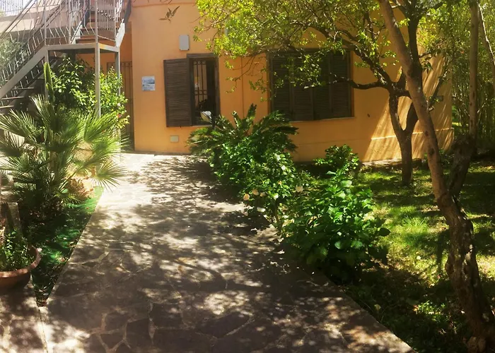 Giglio Bed & Breakfast 3*